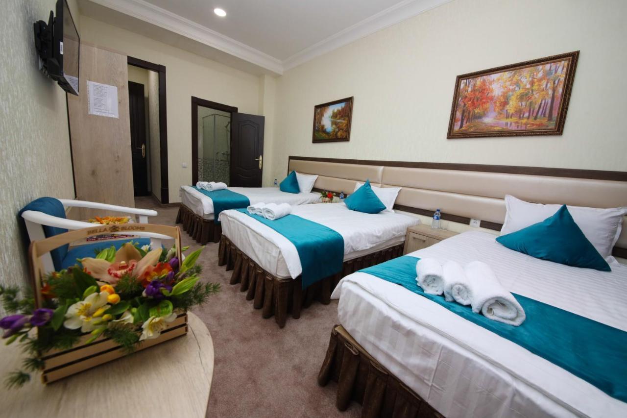 Hotel Globus Tasken Kültér fotó